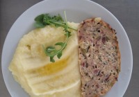 Kapustova-sekana-se-syrem-bramborova-kase