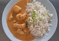 Kureci-kostky-na-paprice-dusena-ryze