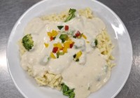 Specle-se-syrovou-omackou-a-brokolici